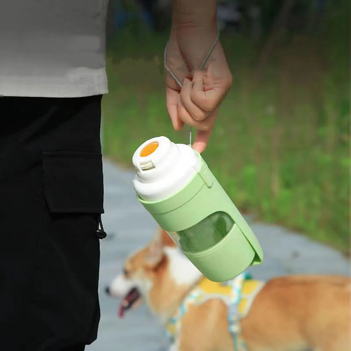 Portable 2-in-1 Pet Water & Food Bottle – Travel Feeder for Dogs & Cats